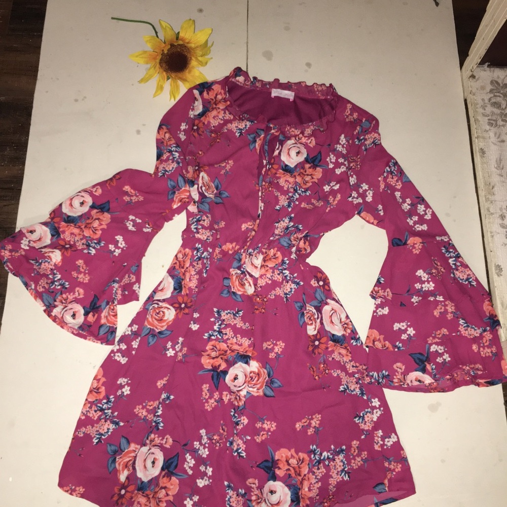 Pink Lily dress - Picture 3 of 8